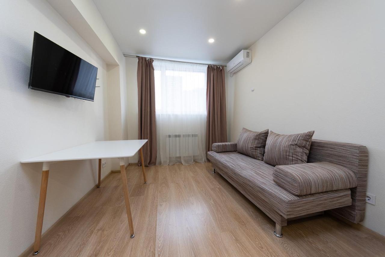 Flatrent Smarthouse Aparthotel Kiev Buitenkant foto